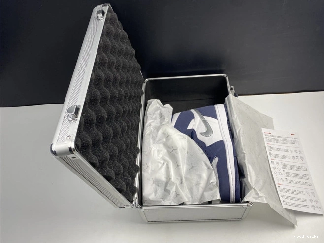 Cheap Midnight (2020) AIR Navy DC1788-100 Retro 1 Jordan High 0823